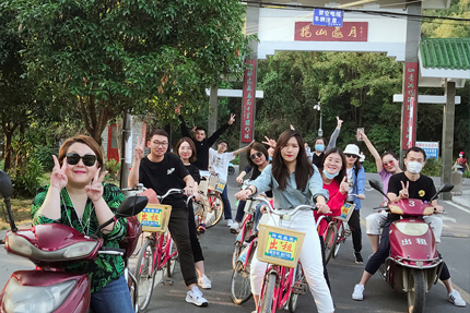 2020年非凡国际
高绩效员工奖励百人游