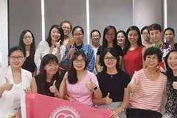 你可以一手生活，一手职场 — 非凡国际
新加坡分公司成功举办主题分享会