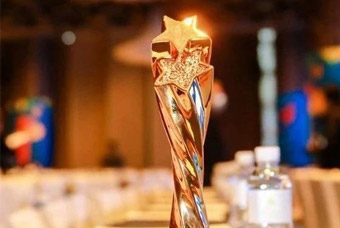 喜讯！非凡国际
力揽“最具品牌影响力灵活用工机构”、“中国猎头行业排行榜 TOP10”两项大奖